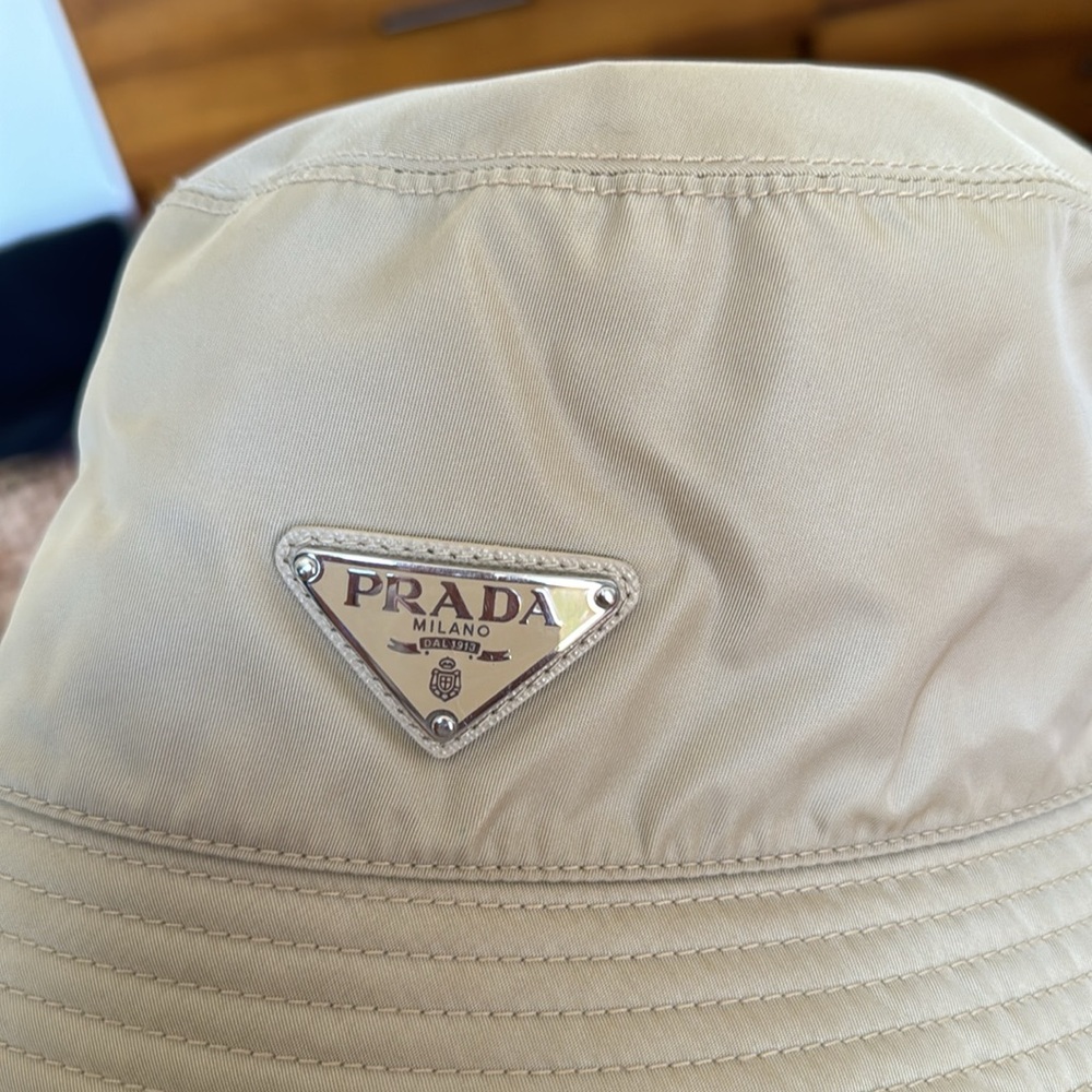 Prada Nylon bucket hat - Picture 3 of 7
